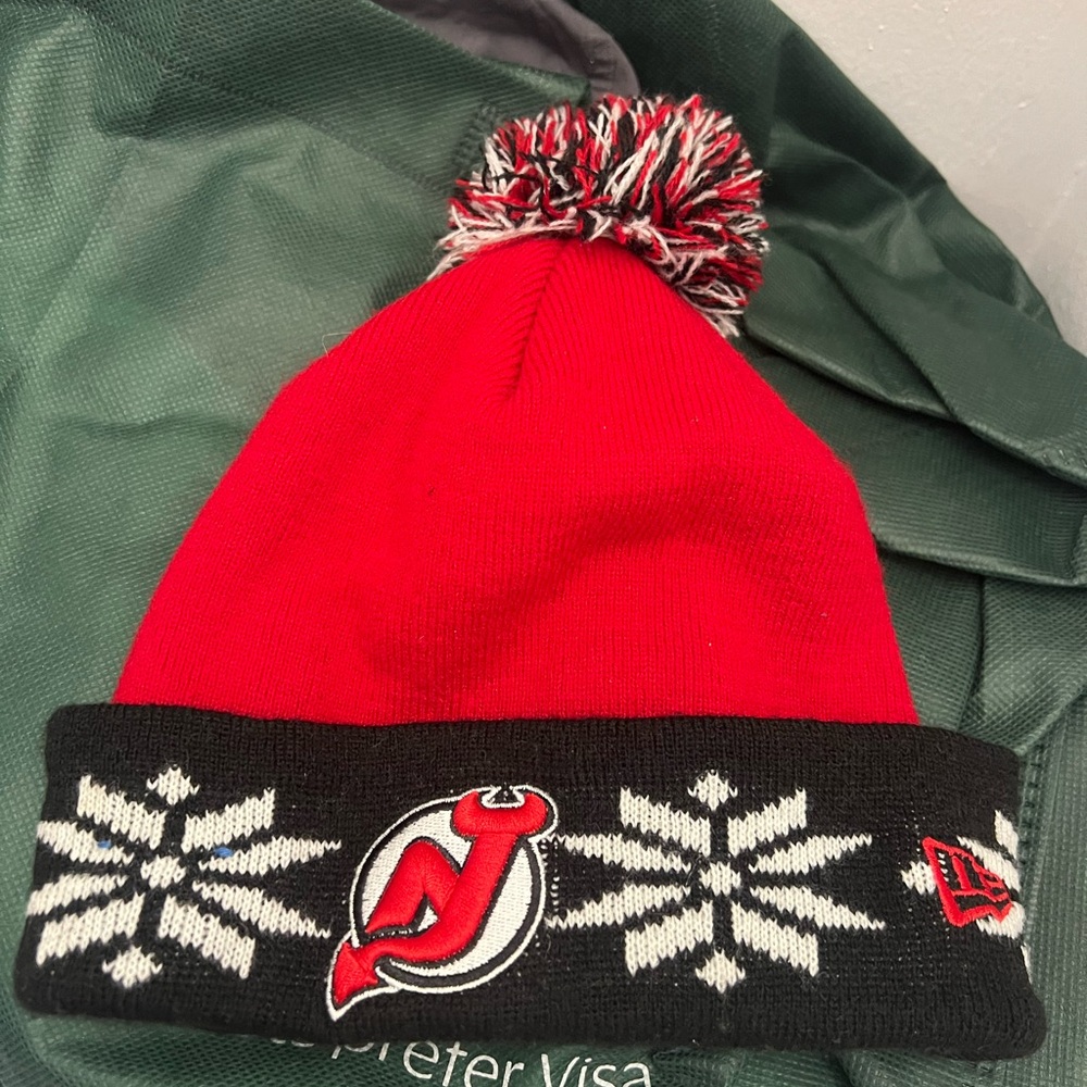 New Jersey Devils Red Knit Beanie